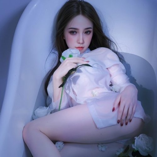 娃娃伴侶--實體娃娃 情欲嫵媚女神-沐希（158cm硅膠頭植發(fā)+口愛+口愛吮吸+發(fā)聲+加溫）